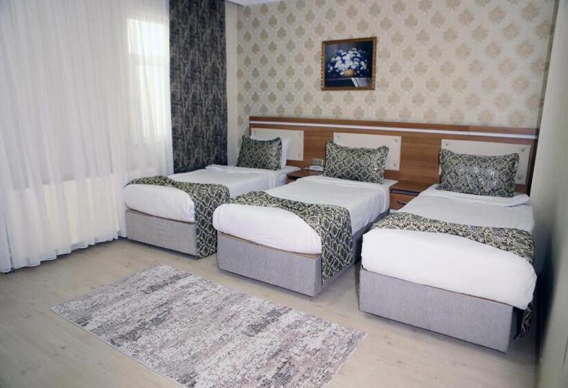 اتاق استاندارد سه نفره, Dimet Park