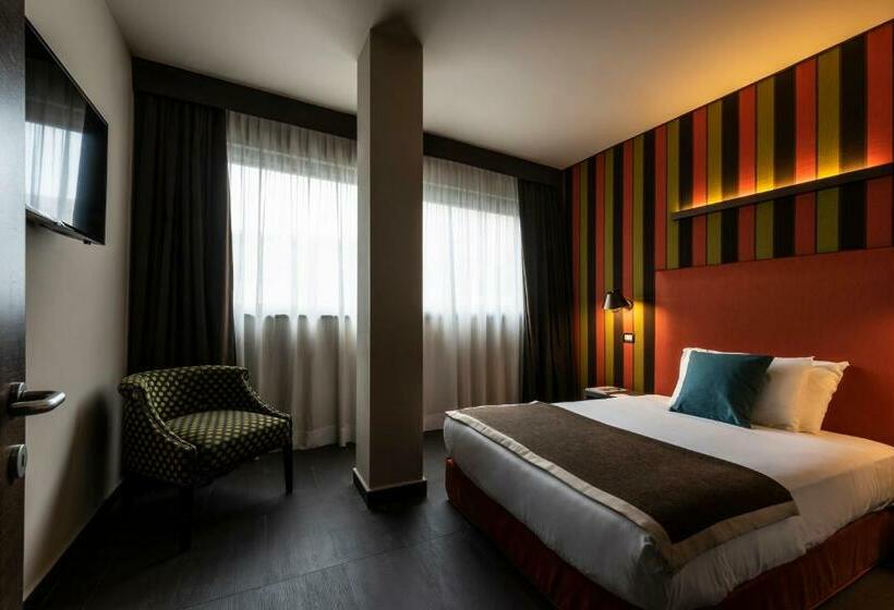 سوییت, Fifty House Cellini