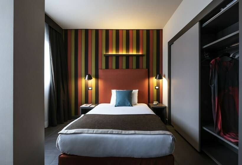 سوییت, Fifty House Cellini