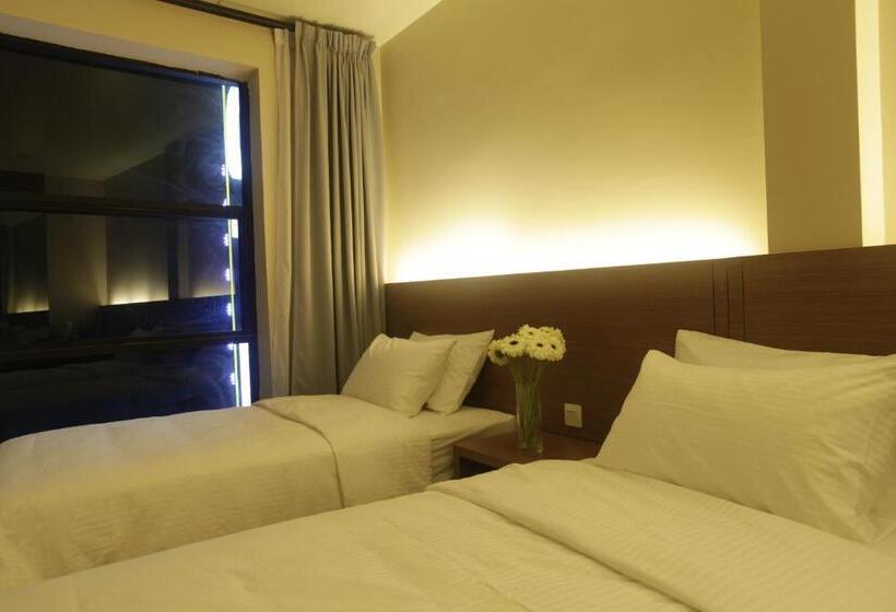 חדר דלוקס, I Am Jazz Boutique