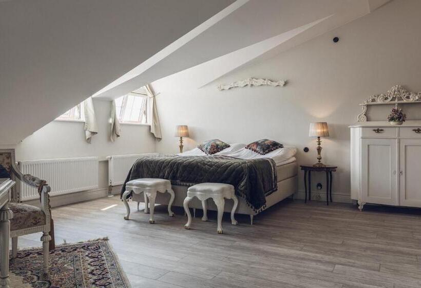 חדר דלוקס, L Hamngatan 27