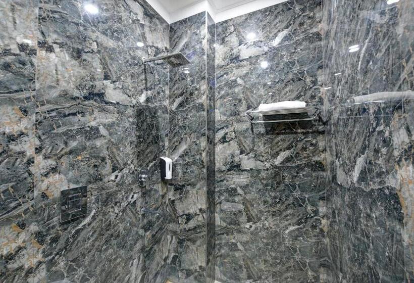 Трехместный Номер Классика, Legend International Near New Delhi Railway Station