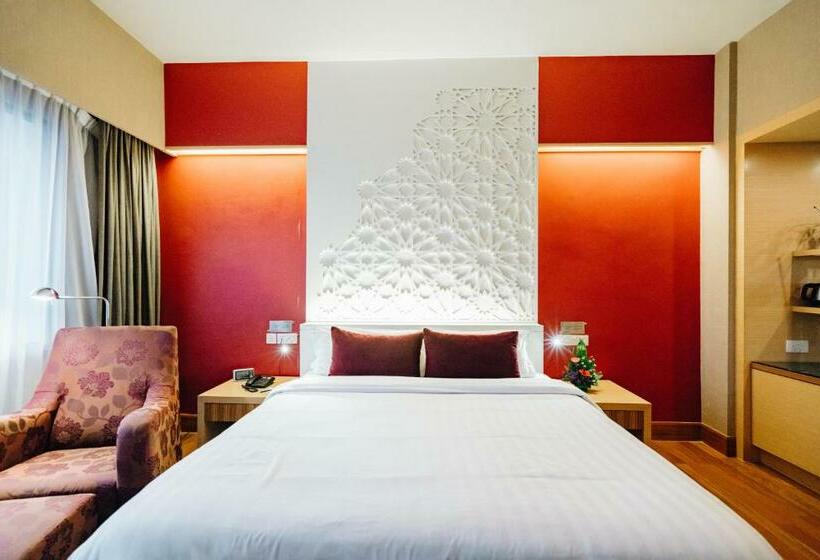 Suite, Raia Hotel Kota Kinabalu