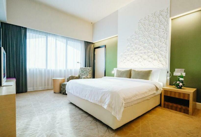 Quarto Deluxe Cama King, Raia Hotel Kota Kinabalu