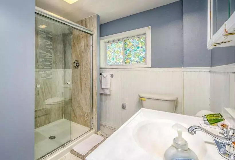 デラックスルーム, Mountain Treasure Bed And Breakfast