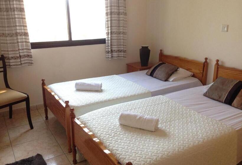 2 Bedroom Apartment, Panklitos Tourist Apartments