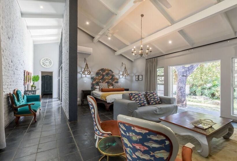 Семейный Номер, La Roca Guest House