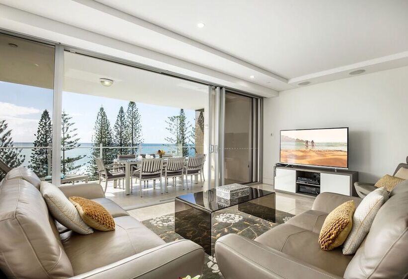 3-Bedroom Deluxe Apartment, Sea Pearl A1 Beach Resort