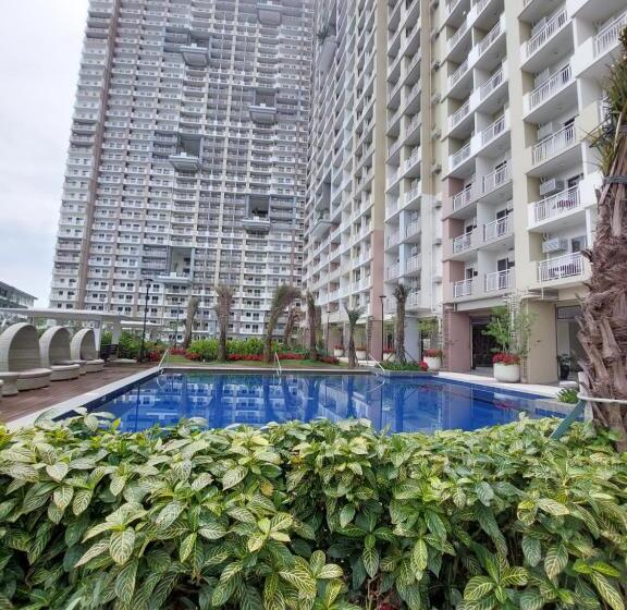 带1个卧室的公寓, Infina Towers Project 4 Aurora Boulevard Quezon City