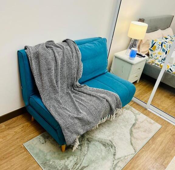 带1个卧室的公寓, Infina Towers Project 4 Aurora Boulevard Quezon City