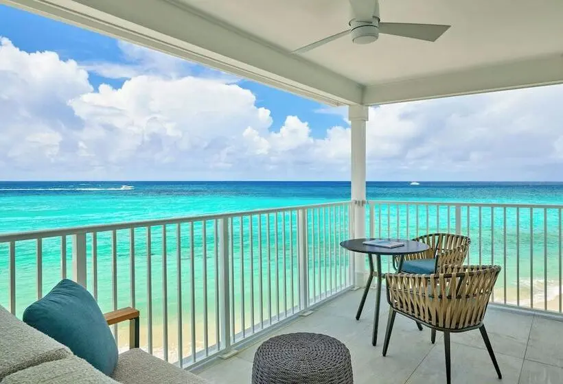 سوئیت با تخت بزرگ, Buoy Haus Beach Resort St. Thomas, Autograph Collection