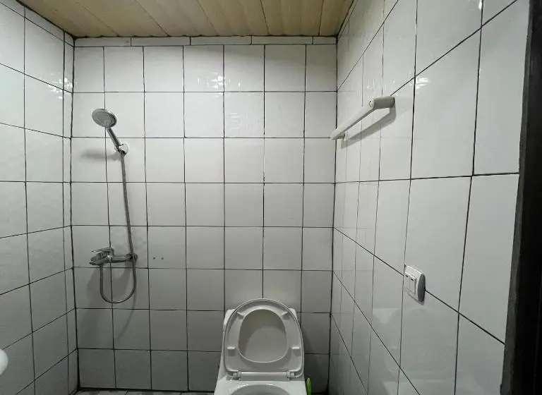 اتاق استاندارد یک نفره, Skylight Motel Kigali Rwanda