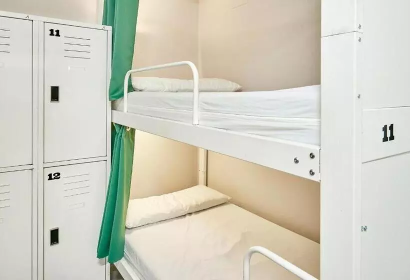 Bed in Shared Room, Hola Hostal Eixample