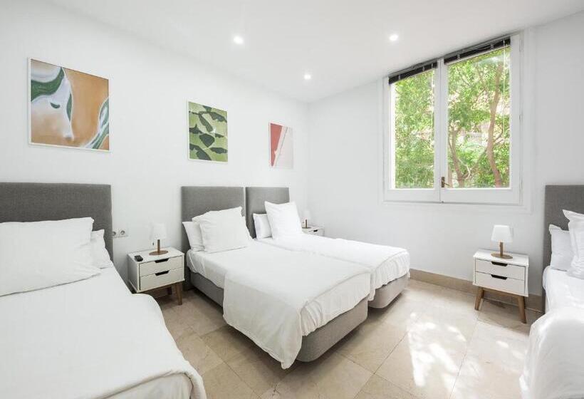 اتاق استاندارد چهار تخته, No Limit Barcelona Central