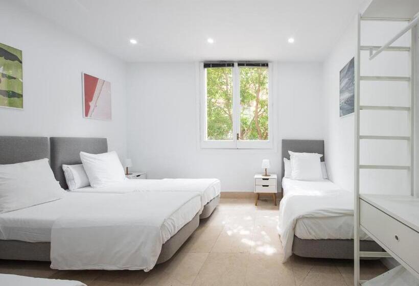 اتاق استاندارد چهار تخته, No Limit Barcelona Central