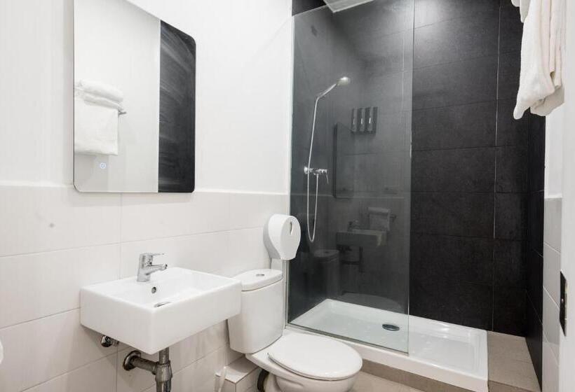 اتاق استاندارد چهار تخته, No Limit Barcelona Central