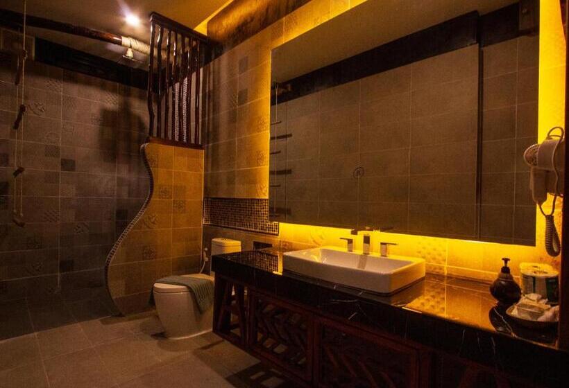 סוויטת ג'וניור משפחתית, Ac 2 Resort