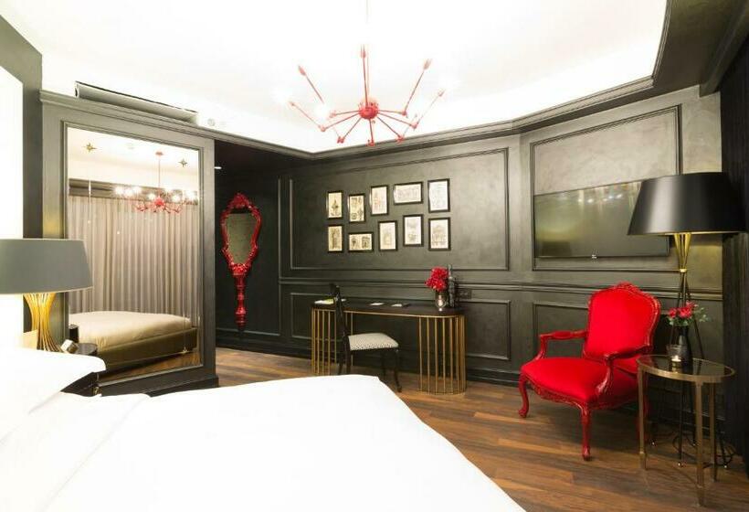 اتاق لوکس با تخت بزرگ, Doubletree By Hilton Hotel Izmir Airport