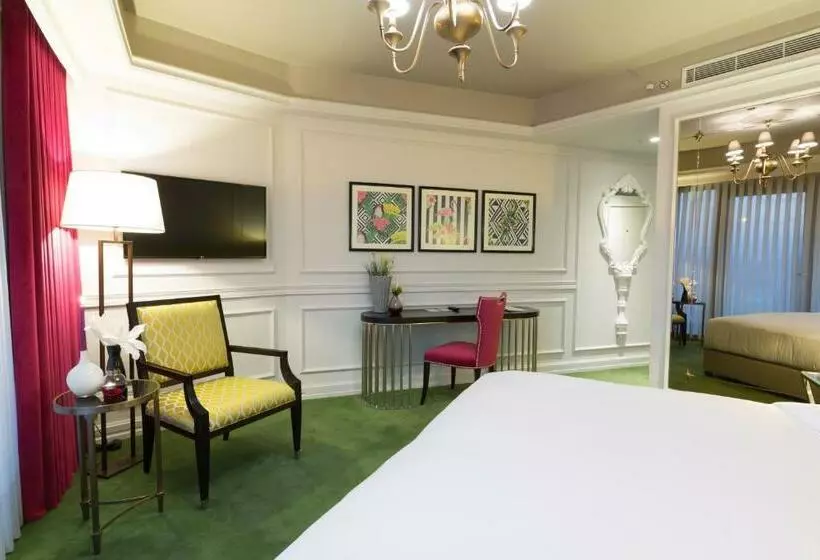 اتاق لوکس با تخت بزرگ, Doubletree By Hilton Hotel Izmir Airport
