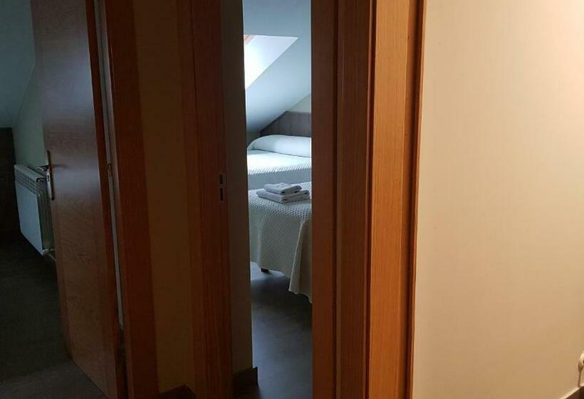 اتاق خانوادگی, El Balcón