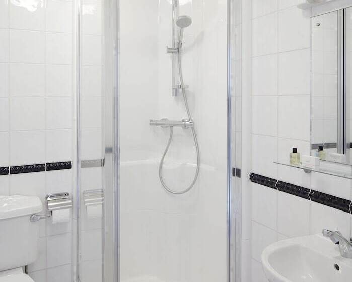 חדר סטנדרט לארבעה, Euro