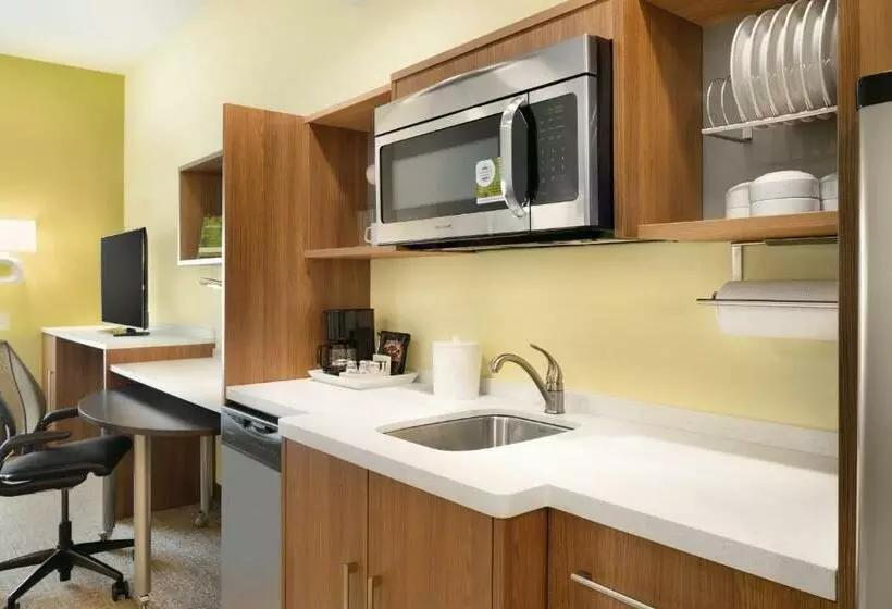 身障者適用スイートルーム, Home2 Suites By Hilton Charlotte Airport