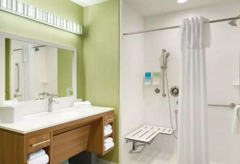 身障者適用スイートルーム, Home2 Suites By Hilton Charlotte Airport