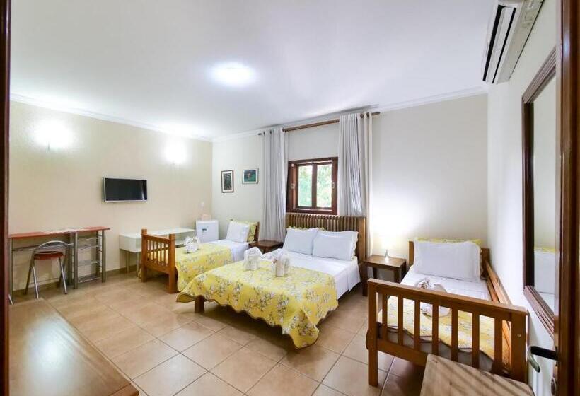 家庭交流房, Pousada Galeria Artes