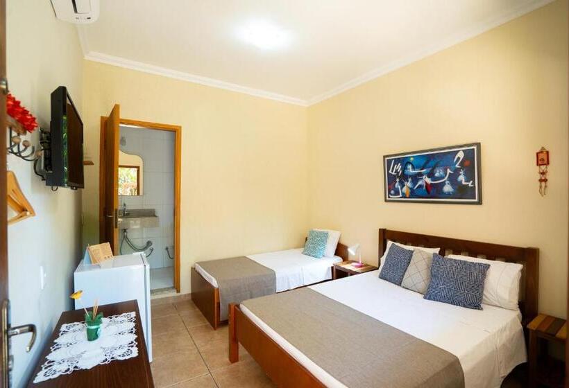 标准三人间, Pousada Galeria Artes