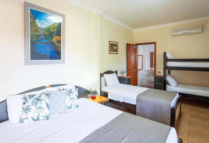 豪华家庭房间, Pousada Galeria Artes