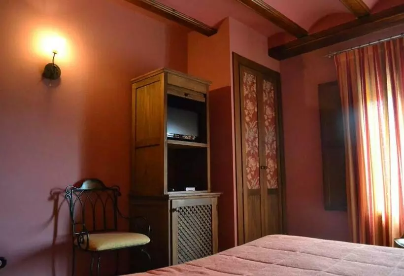 اتاق استاندارد, Restaurante Prado Del Navazo
