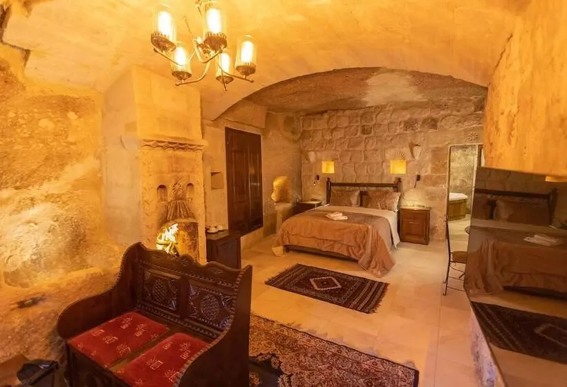 Suite Deluxe, Taskonak