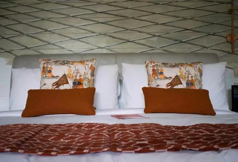 Chalet, W Goa