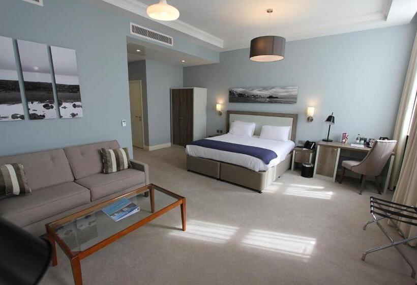 Полулюкс, Yarrow