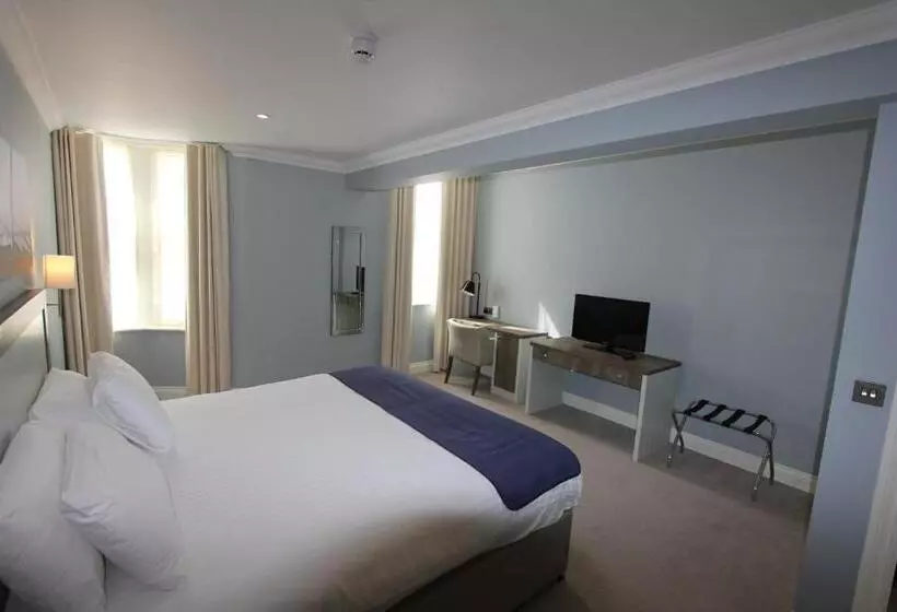Suite Superior, Yarrow