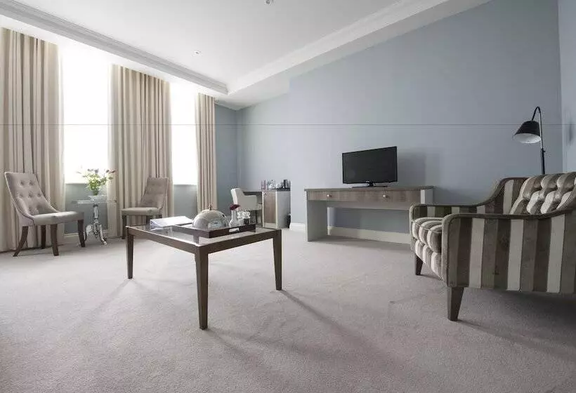 Suite Superior, Yarrow