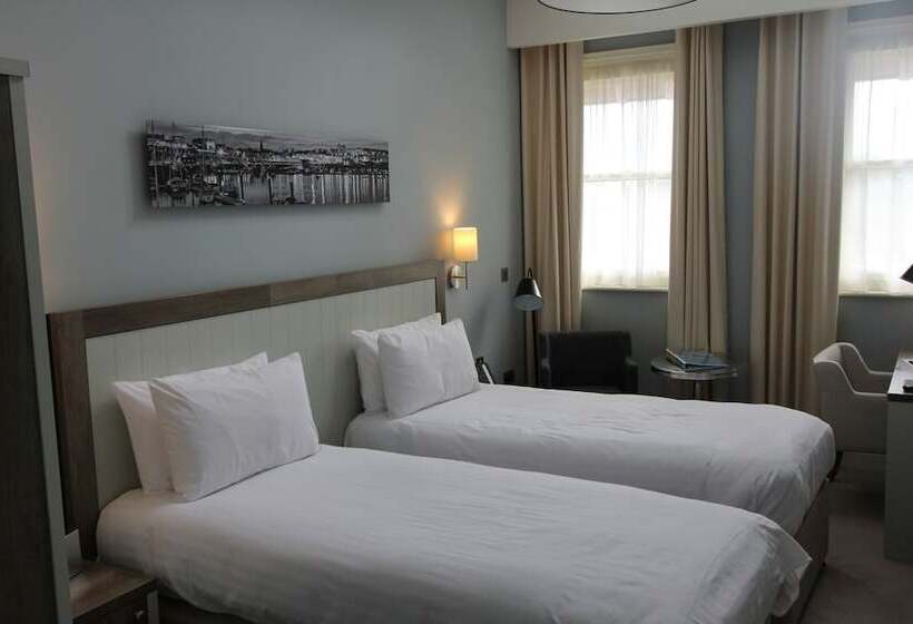 Классический Номер, Yarrow