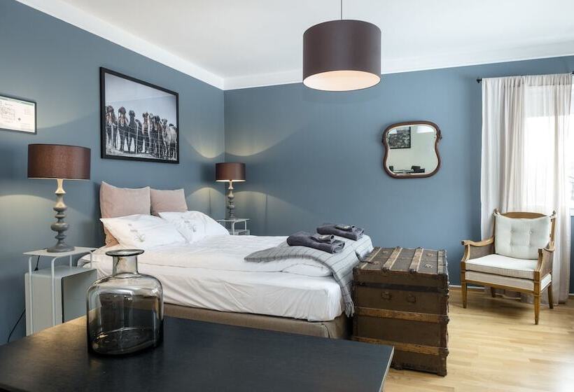 Chambre Standard Salle de Bains Commune, Freyja Guesthouse & Suites