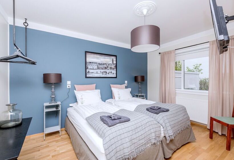 Chambre Standard Salle de Bains Commune, Freyja Guesthouse & Suites