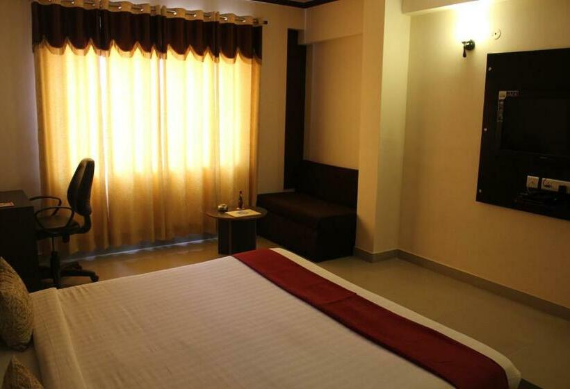 Superior Rum, Savi Regency