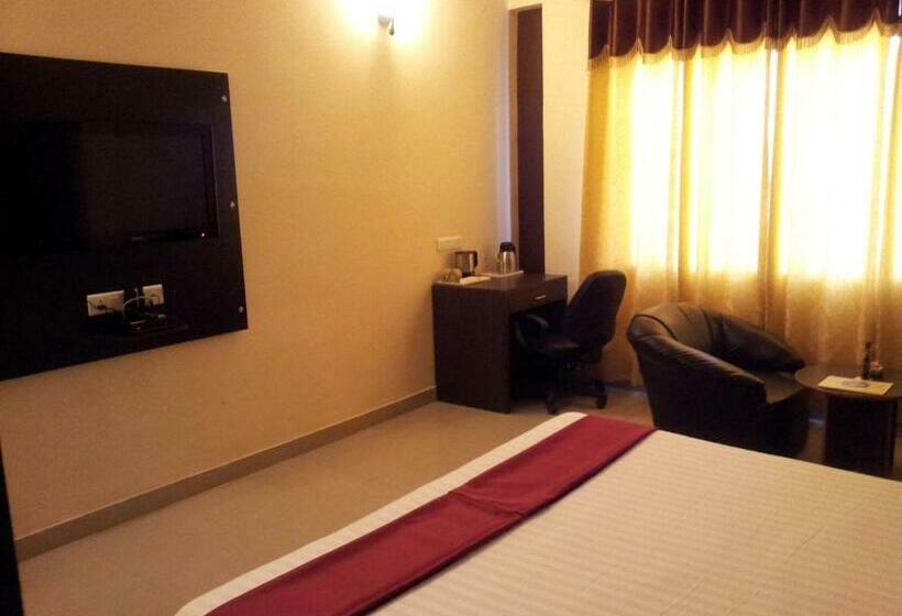 Superior Rum, Savi Regency