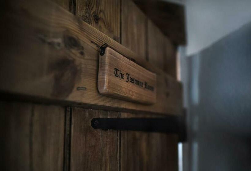 Люкс Повышенной Комфортности, The Jasmine Room