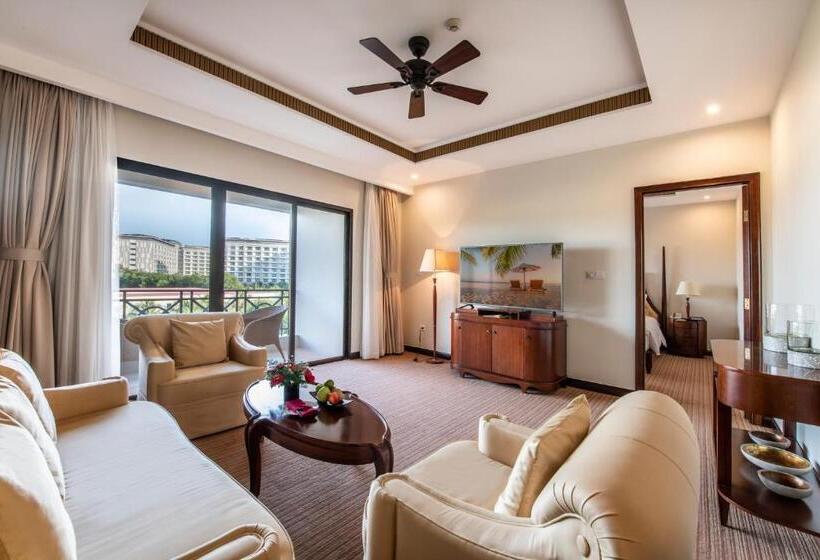 سوئیت جونیور با تخت بزرگ, Sheraton Phu Quoc Long Beach Resort