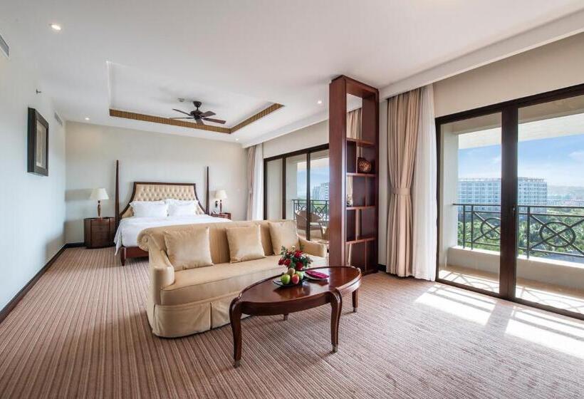 Junior Suite Llit King, Sheraton Phu Quoc Long Beach Resort