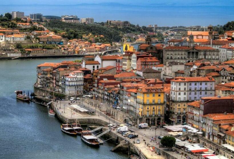 استودیوی استاندارد, Studios Porto Solar