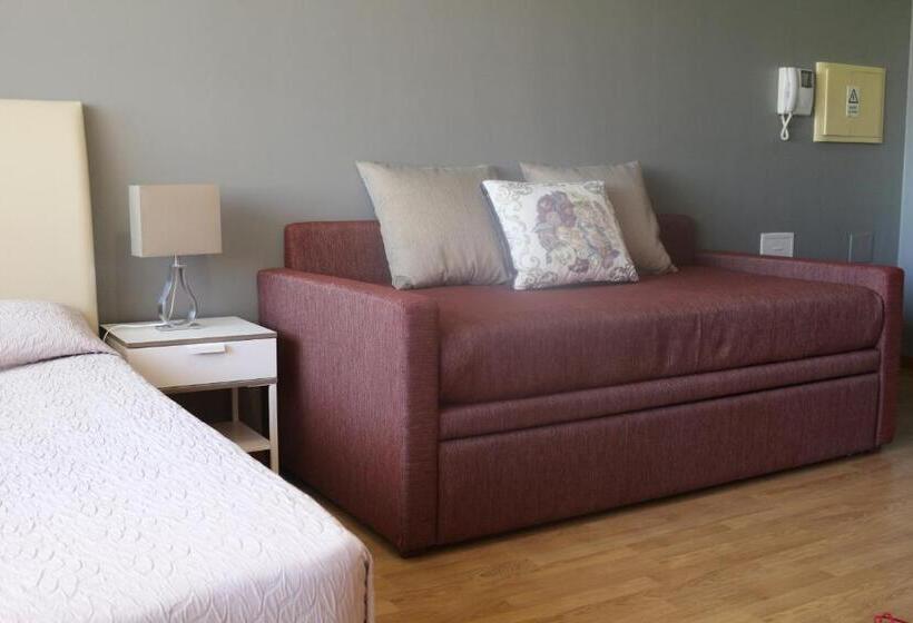 استودیوی استاندارد, Studios Porto Solar