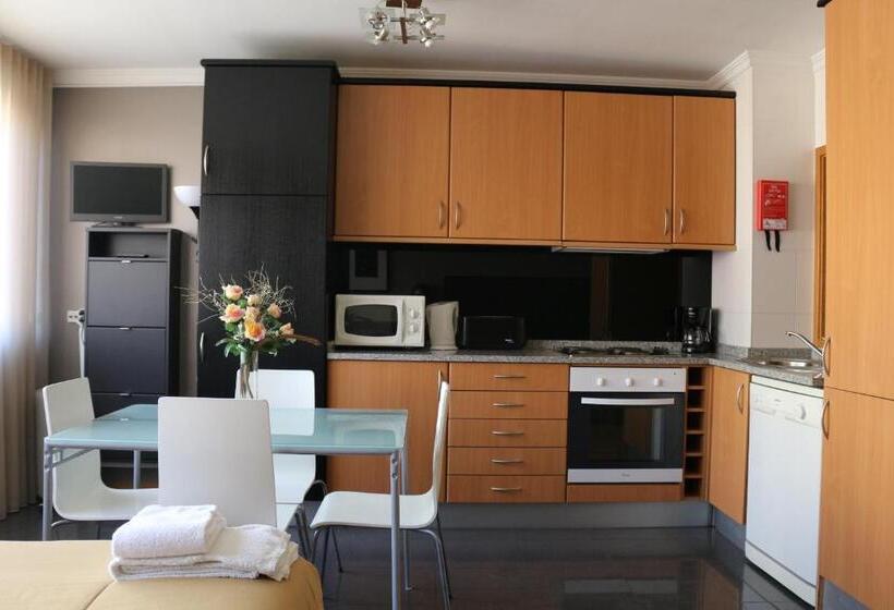 استودیوی استاندارد, Studios Porto Solar