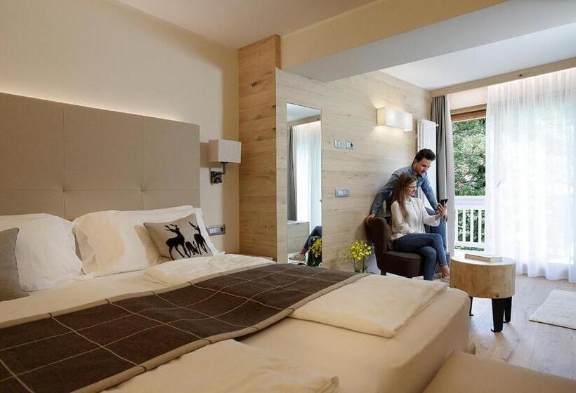 سوییت جونیور, Active Hotel Monte Giner