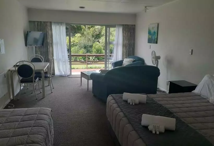 Standard-studio, Golden Bay Motel