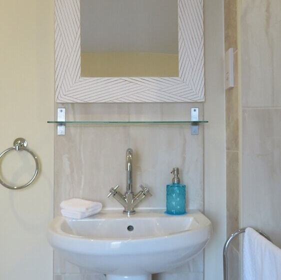 Номер Superior, The Wheatsheaf